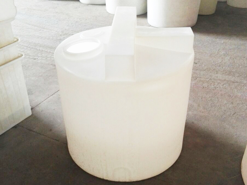 1500L圓形加藥箱